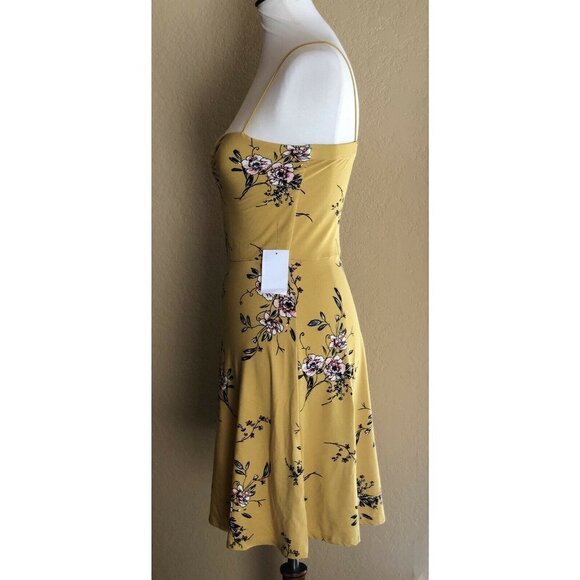 Socialite Womens Floral Mini Skater Strappy Dress Size XS NWOT - Picture 10 of 12